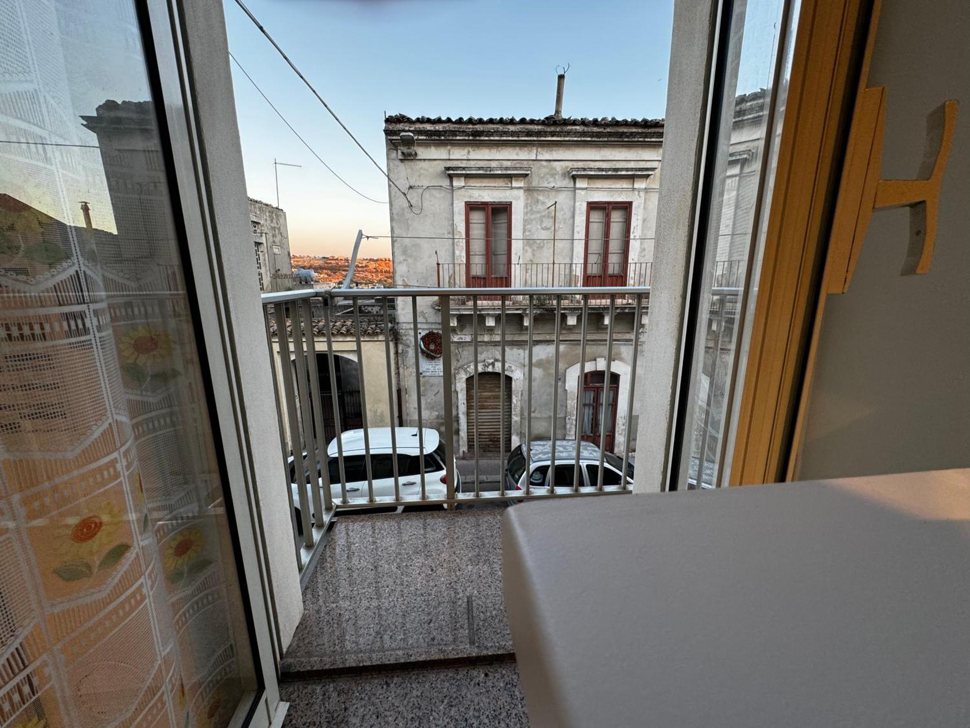 Casa Vacanze La Melagrana Модика Экстерьер фото